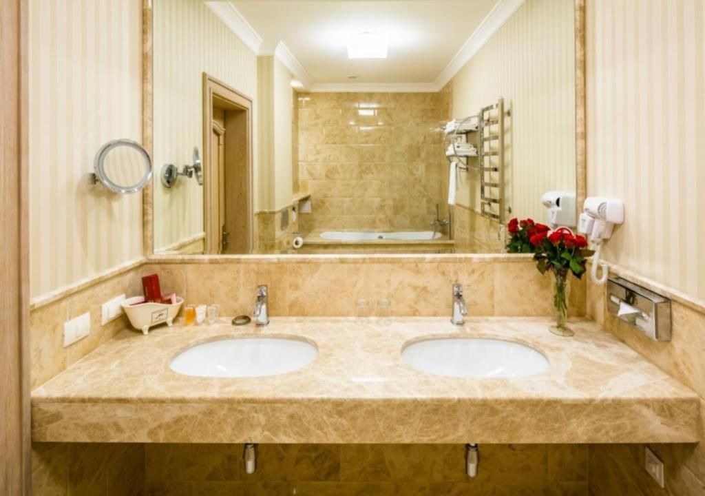 Отель Отель Швейцарский Львов